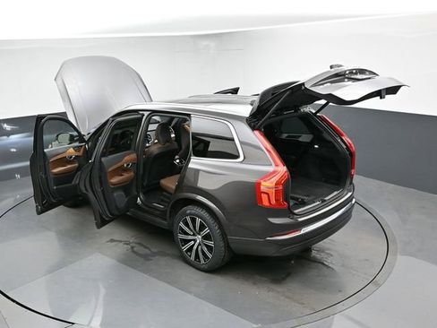 Used 2023 Volvo XC90 B6 Plus w/ Protection Package Premier AWD/4WD image 50