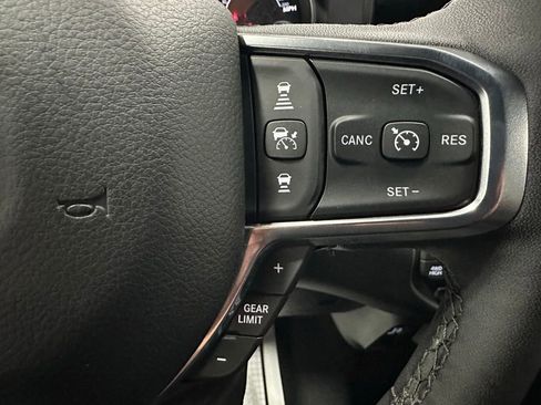Used 2025 RAM 1500 Laramie image 21
