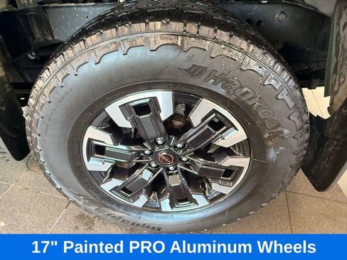 Used 2022 Nissan Frontier PRO-4X image 44