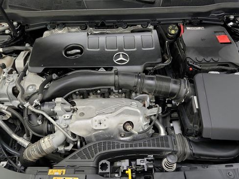 Used 2021 Mercedes-Benz A 220 4MATIC w/ Premium Package image 35