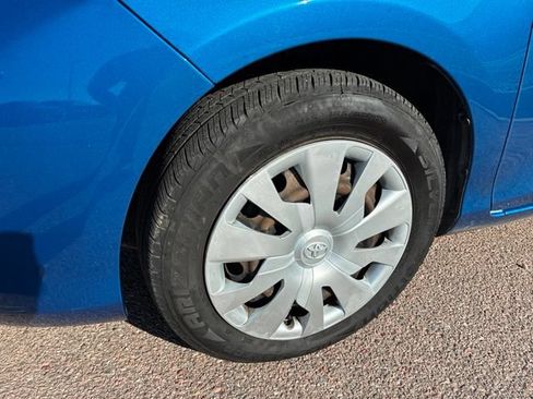 Used 2015 Toyota Yaris L FWD image 4