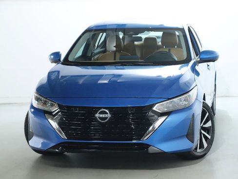 Certified 2024 Nissan Sentra SV w/ SV Premium Package image 3