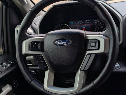 Used 2018 Ford F150 Lariat image 24