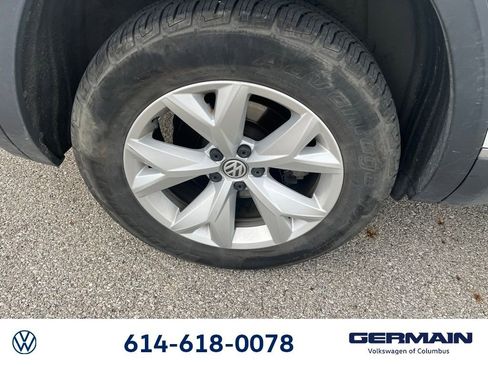 Used 2018 Volkswagen Atlas SEL AWD/4WD image 17