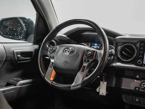 Used 2021 Toyota Tacoma SR5 image 17