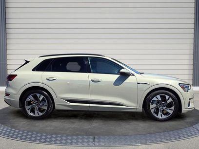 Used 2021 Audi e-tron Premium w/ Convenience Plus Package