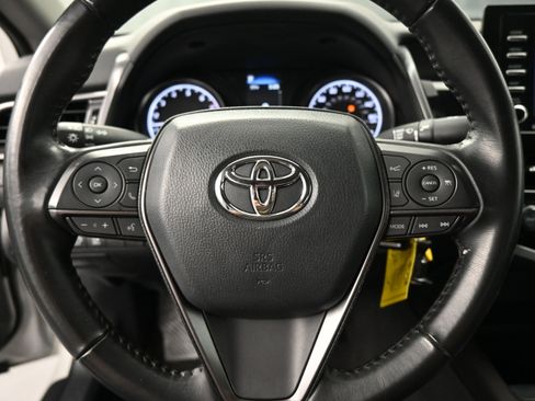 Certified 2023 Toyota Camry SE image 11
