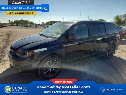 Used 2016 Dodge Grand Caravan SXT w/ UConnect Hands-Free Group