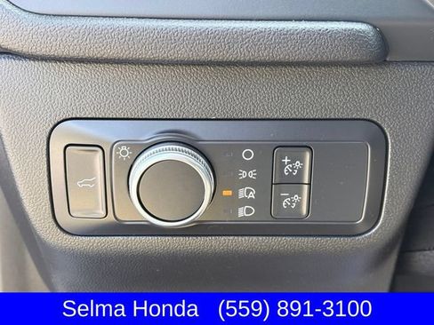 Used 2022 Ford Escape SE w/ SE Sport Appearance Package AWD/4WD image 25