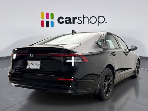 Used 2025 Honda Accord SE image 5