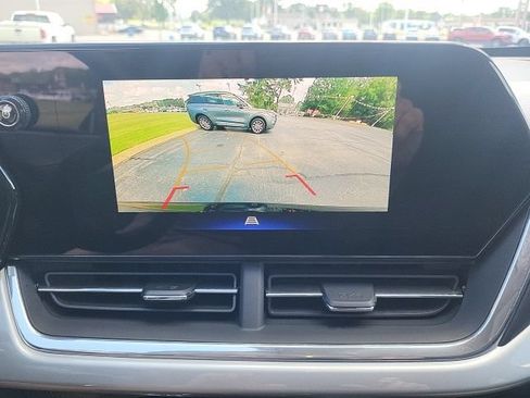 Used 2022 Chevrolet Trax LT FWD image 28
