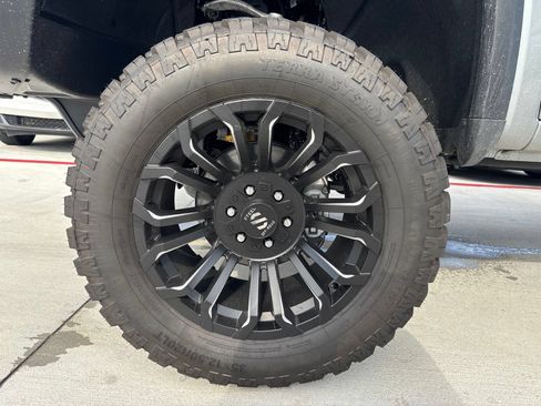 Used 2026 GMC Sierra 1500 AT4X AWD/4WD image 12