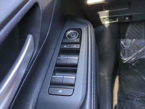 Certified 2025 Toyota Grand Highlander AWD image 23