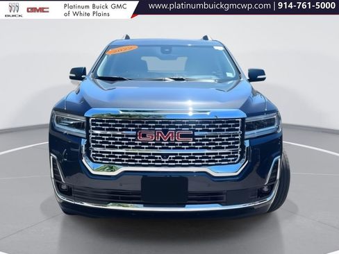 Used 2022 GMC Acadia Denali w/ Denali Technology Package image 2