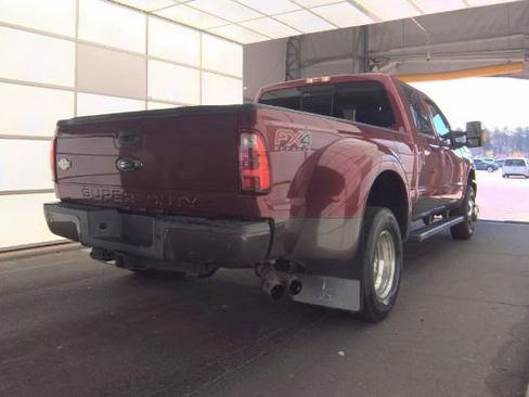 Used 2015 Ford F350 King Ranch w/ King Ranch w/Chrome Package image 4