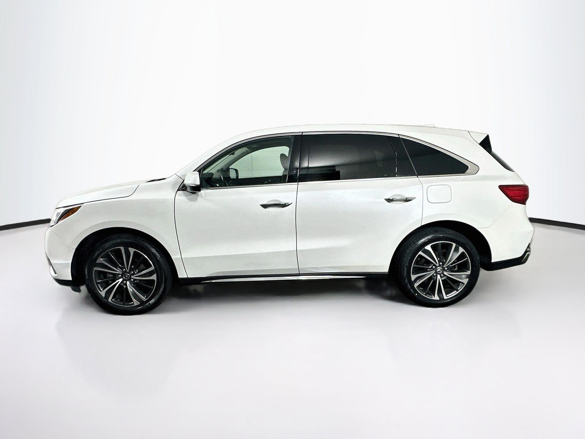 Used 2020 Acura MDX w/ Technology Package AWD/4WD image 4