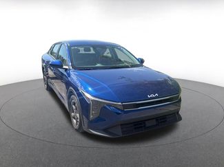 Used 2025 Kia K4 FWD video 2