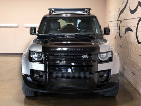 Used 2024 Land Rover Defender 110 X AWD/4WD image 15