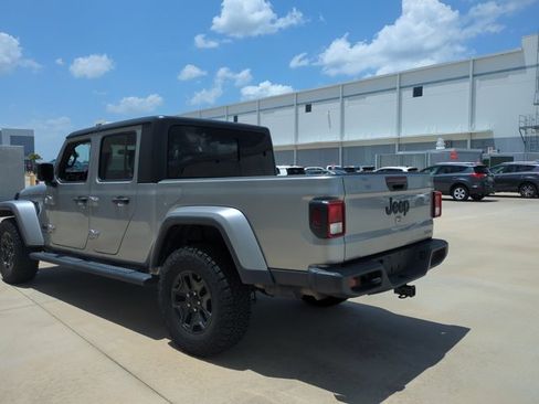 Used 2021 Jeep Gladiator Sport AWD/4WD image 7