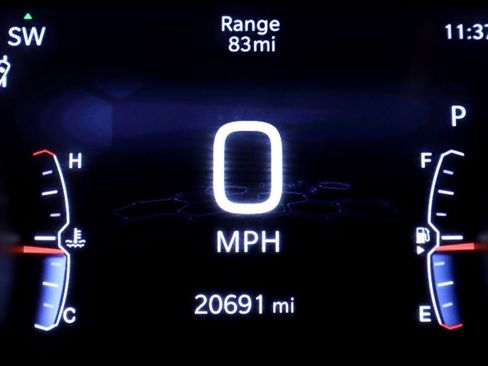 Used 2025 Jeep Compass Latitude w/ Altitude Special Edition image 14