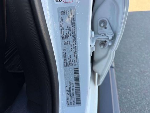 Used 2023 RAM 1500 Big Horn image 10