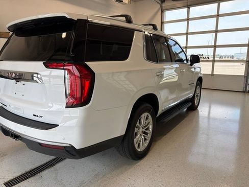 Used 2022 GMC Yukon SLT w/ SLT Premium Package AWD/4WD image 10