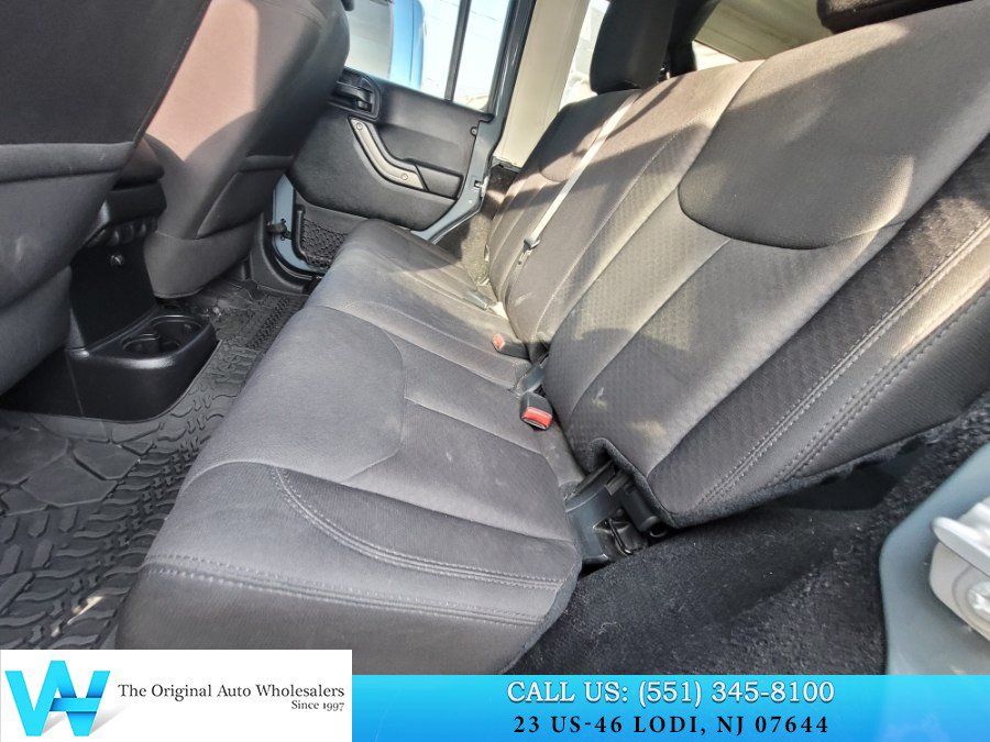 Used 2015 Jeep Wrangler Unlimited Sport w/ Dual Top Group AWD/4WD image 13