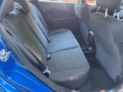 Used 2019 Ford Fiesta SE FWD image 12