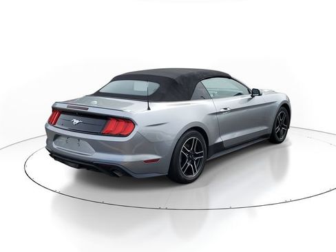 Certified 2022 Ford Mustang Premium RWD image 3