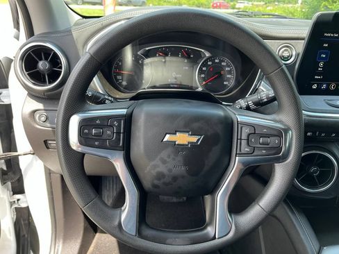 Used 2023 Chevrolet Blazer LT FWD image 14