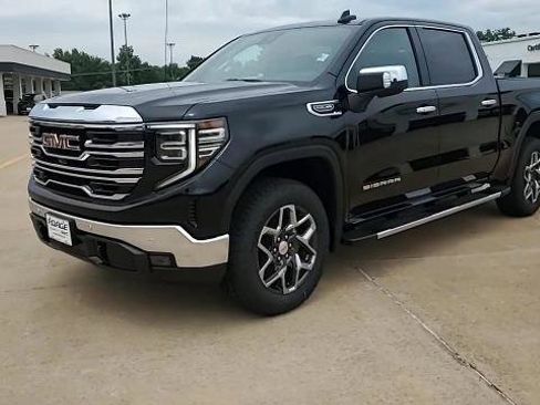 New 2026 GMC Sierra 1500 SLT w/ SLT Premium Plus Package image 4