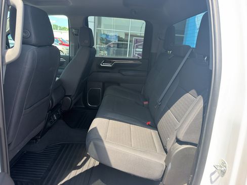 Used 2025 Chevrolet Silverado 2500 LT w/ Safety Package AWD/4WD image 13