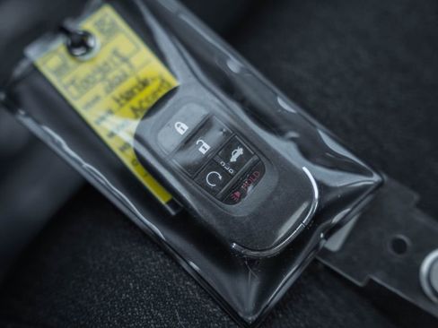 Certified 2023 Honda Accord EX image 37