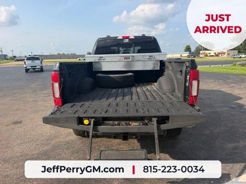 Used 2022 Ford F250 Lariat w/ Chrome Package AWD/4WD image 5