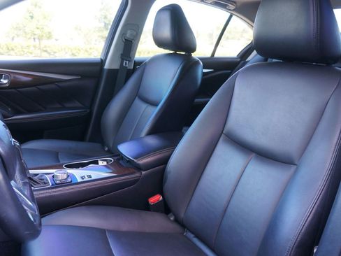 Used 2019 INFINITI Q50 Luxe w/ Essential Package (3.0T Luxe) image 26