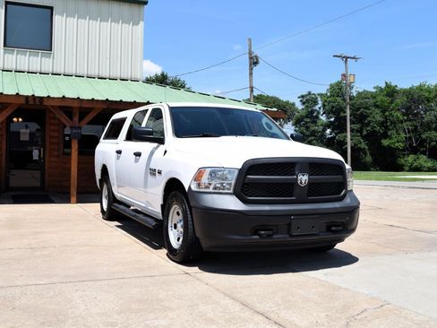 Used 2018 RAM 1500 Tradesman w/ Protection Group AWD/4WD image 4