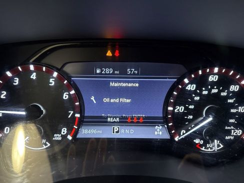 Used 2024 Nissan Frontier PRO-4X w/ Off-Road Protection Package image 10