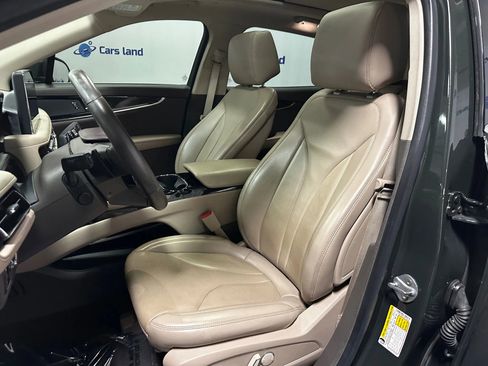 Used 2022 Lincoln Nautilus Reserve AWD/4WD image 11