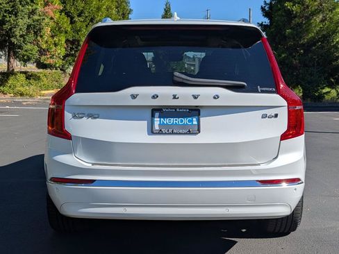 Used 2023 Volvo XC90 B6 Ultimate w/ Lounge Package AWD/4WD image 6