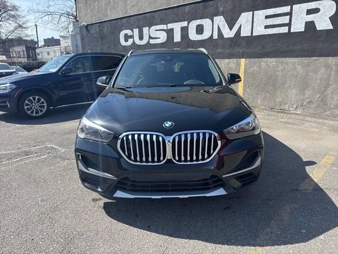 Used 2021 BMW X1 xDrive28i w/ Convenience Package AWD/4WD image 2