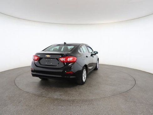 Used 2016 Chevrolet Cruze LT image 16