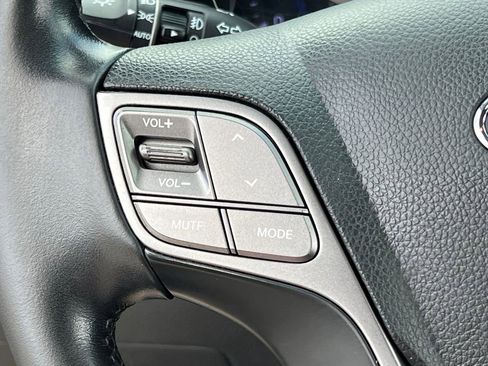 Used 2013 Hyundai Santa Fe Sport AWD/4WD image 23