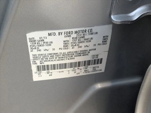 Used 2013 Ford Edge SEL image 25