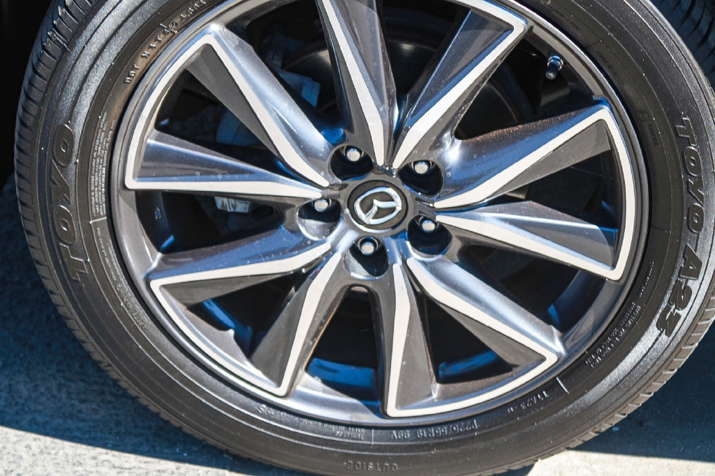 Used 2018 MAZDA CX-5 Touring w/ Preferred Equipment Package FWD image 10