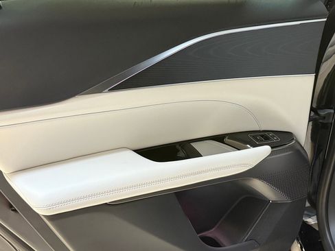 New 2026 Cadillac Lyriq Sport AWD/4WD image 42