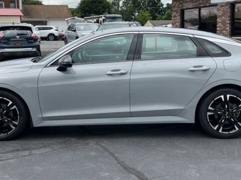 Used 2021 Kia K5 GT-Line AWD/4WD image 2