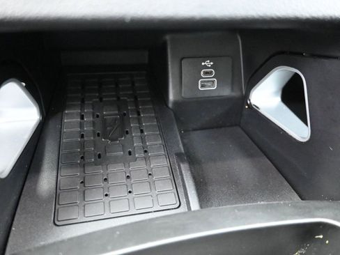 Used 2024 Ford Ranger Lariat w/ FX4 Off-Road Package image 28