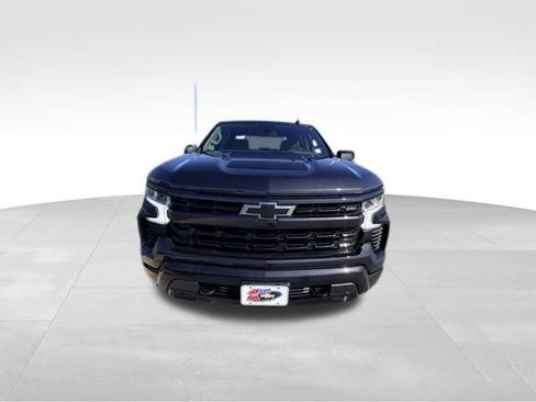 Certified 2024 Chevrolet Silverado 1500 RST AWD/4WD image 3