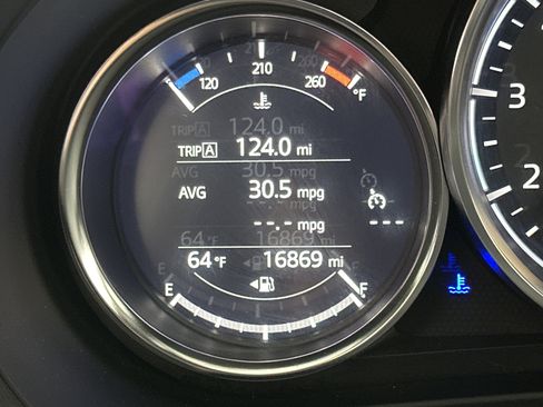 Used 2021 MAZDA MX-5 Miata Grand Touring image 13