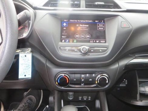 Used 2022 Chevrolet TrailBlazer LS FWD image 54